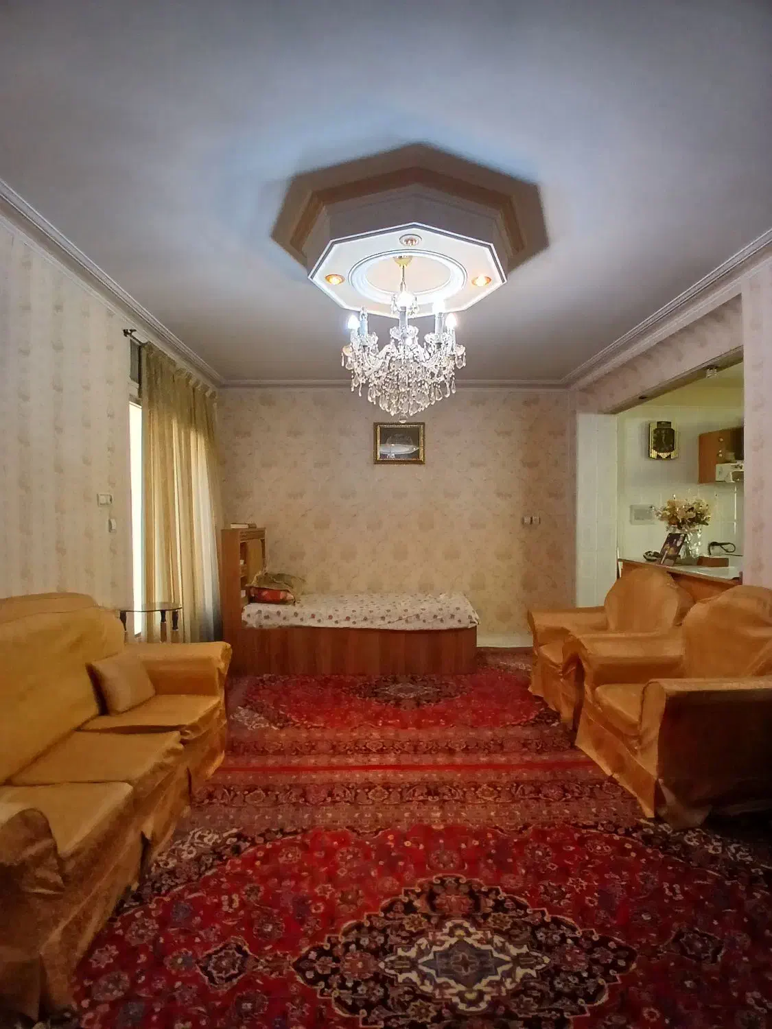 ۶۰ متر دو خواب طبقه ۳ امیربهادر