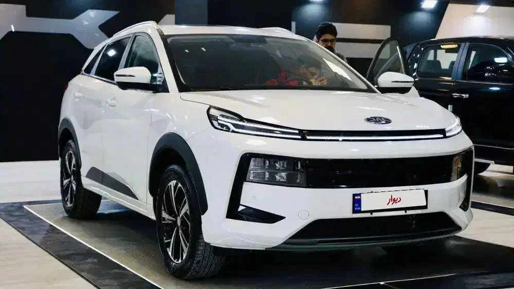 KMC SR6 / JS6 کی ام سی اس آر 6|خودرو سواری و وانت|رشت, سعدی (تختی)|دیوار