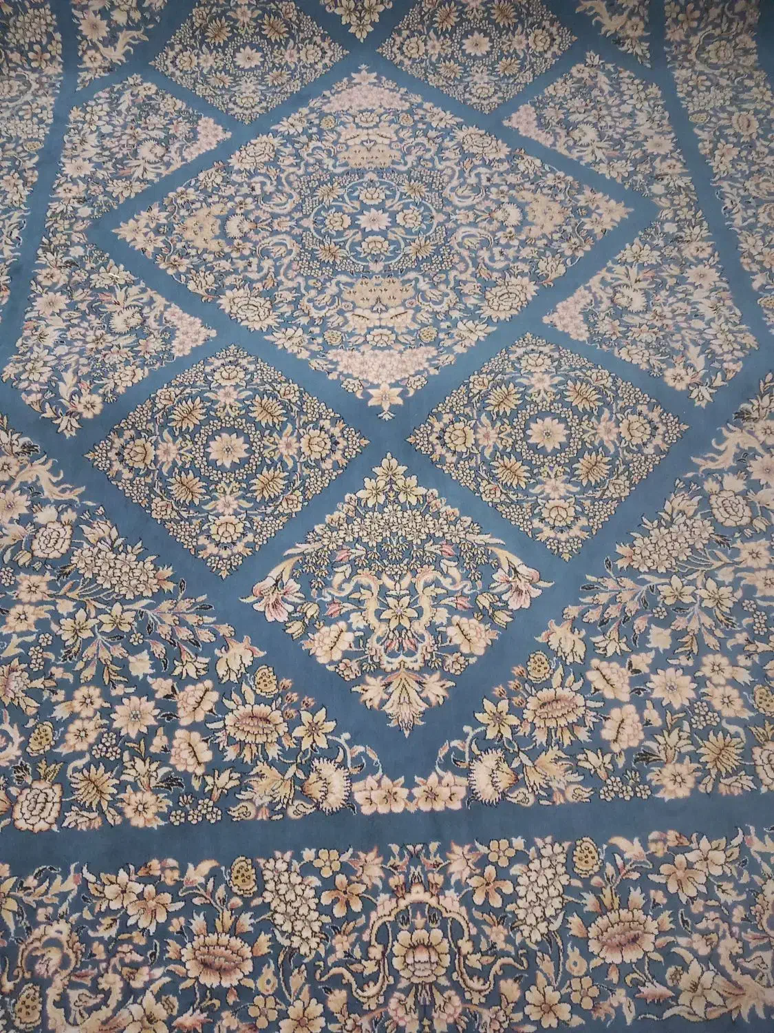 دو عدد فرش ۶ متری تراکم ۲۵۰۰|فرش|پیشوا, |دیوار