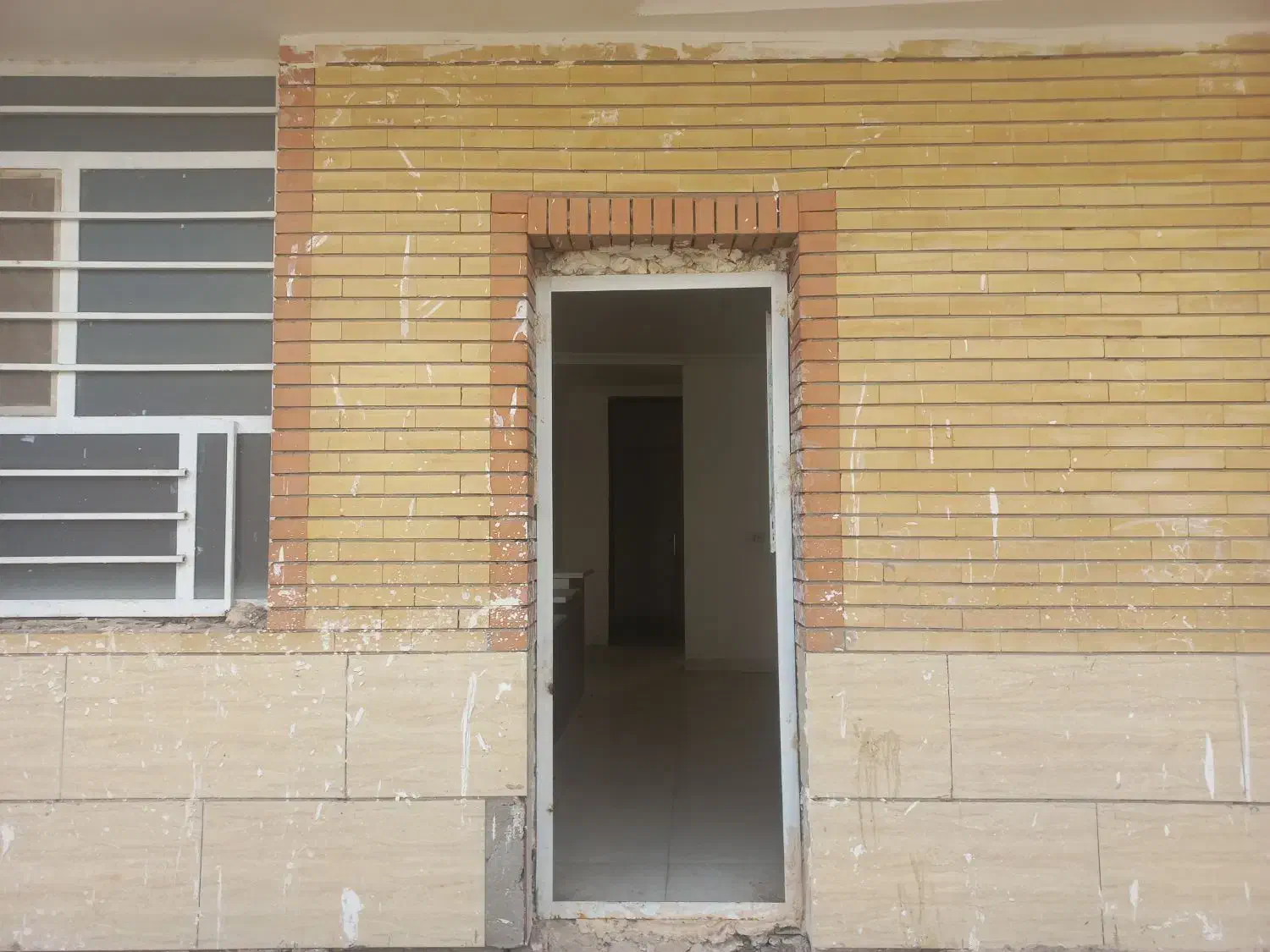 اپارتمان فروشی همکف ای سی اف ساز|فروش آپارتمان|جیرفت, |دیوار