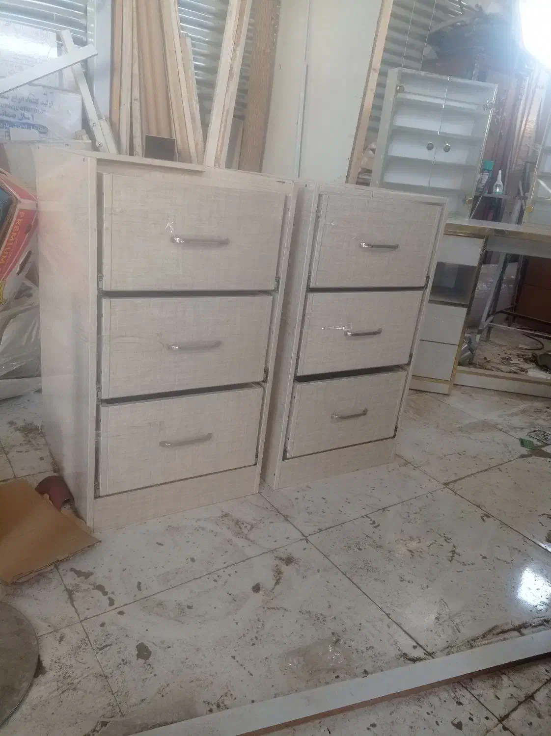 ۲عدد دراور لباسی|جاکفشی، کمد، دراور|ابریشم, |دیوار