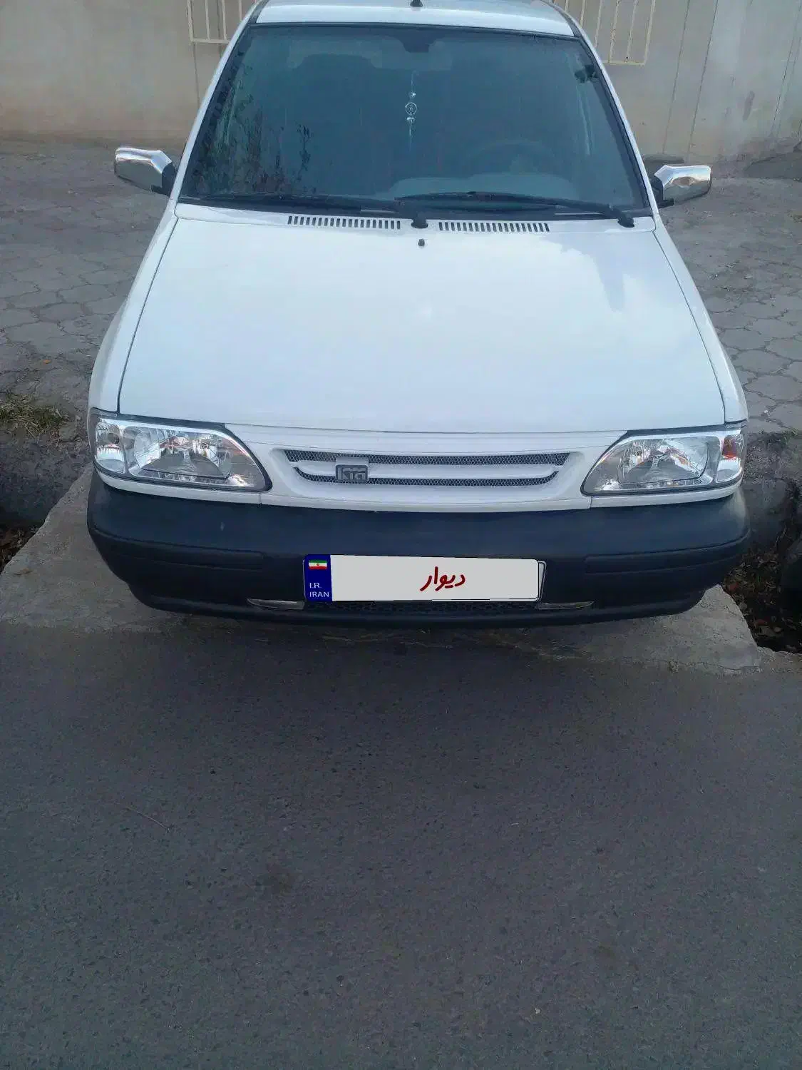 فروش فوری یکدستگاه پراید مدل ۹۴ سفید تک گانه|خودرو سواری و وانت|اهر, |دیوار