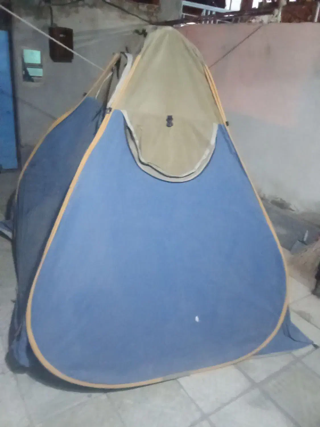 چتر مسافرتی 8نفره بدون سوراخ و پارگی کار کرده|کوهنوردی و کمپینگ|بناب, |دیوار