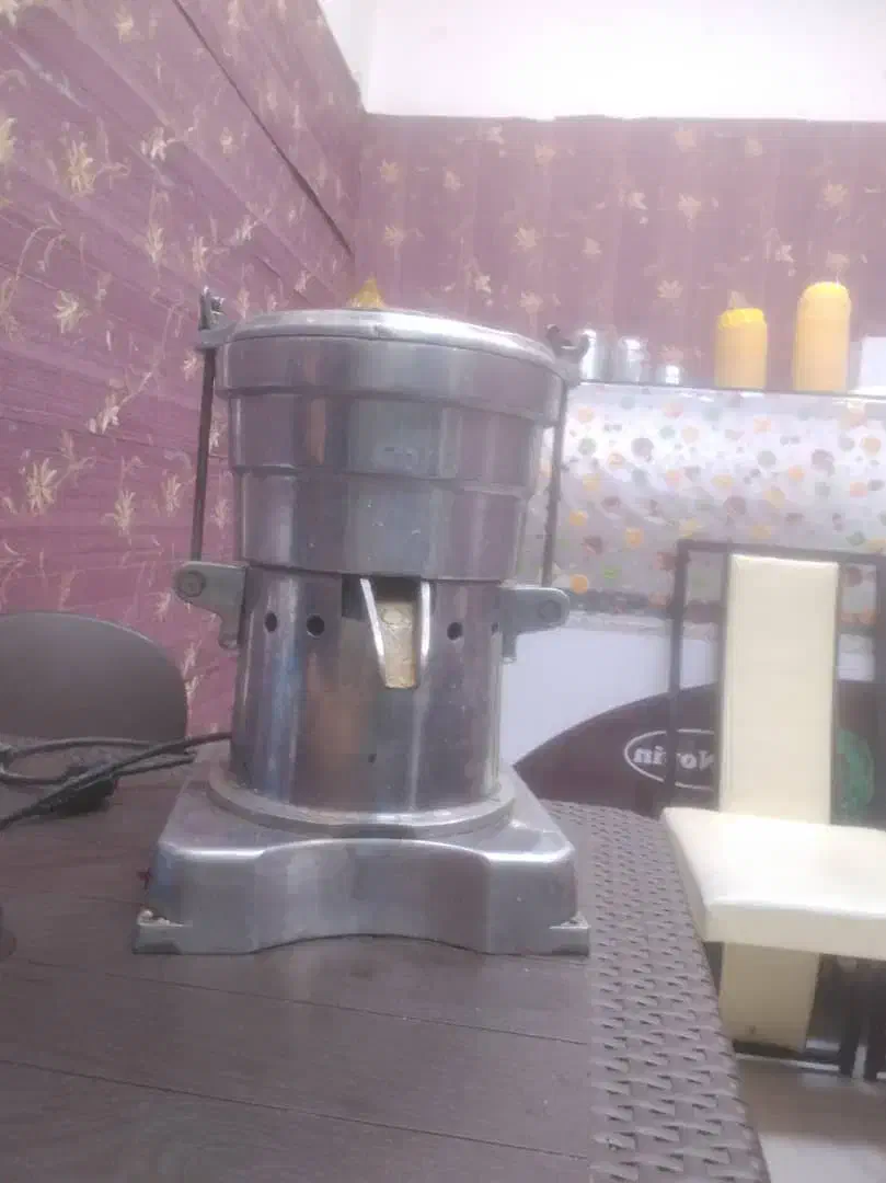 دستگاه آب هویچ گیری صنعتی|آبمیوهگیر و آبمرکباتگیر|بوکان, |دیوار