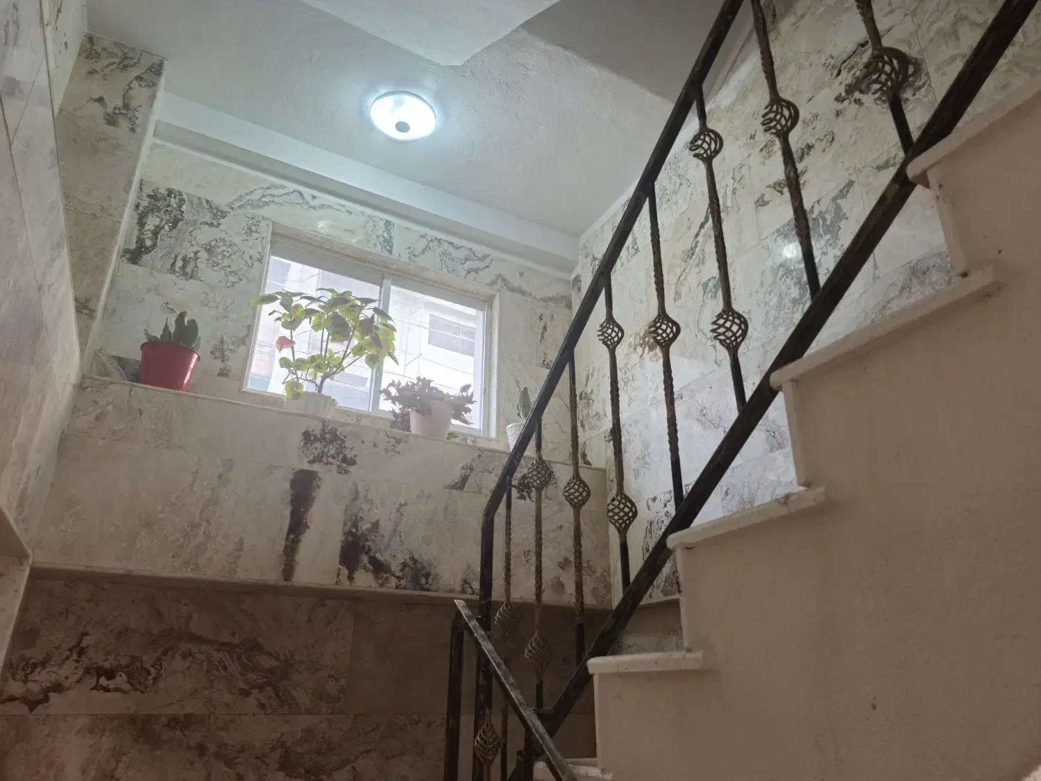 مالکم ۴طبقه تک واحدی شریعتی ۳خواب فول بازسازی|فروش آپارتمان|بابلسر, |دیوار