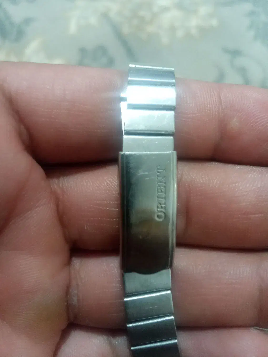 ساعت اورینت اصلی|ساعت|پرند, فاز ۴|دیوار