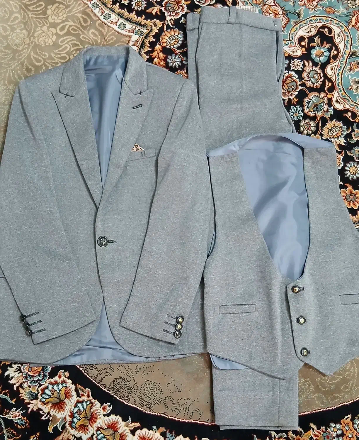 کت شلوار سایز۳۰|لباس|صدرا-فارس, فاز ۱|دیوار