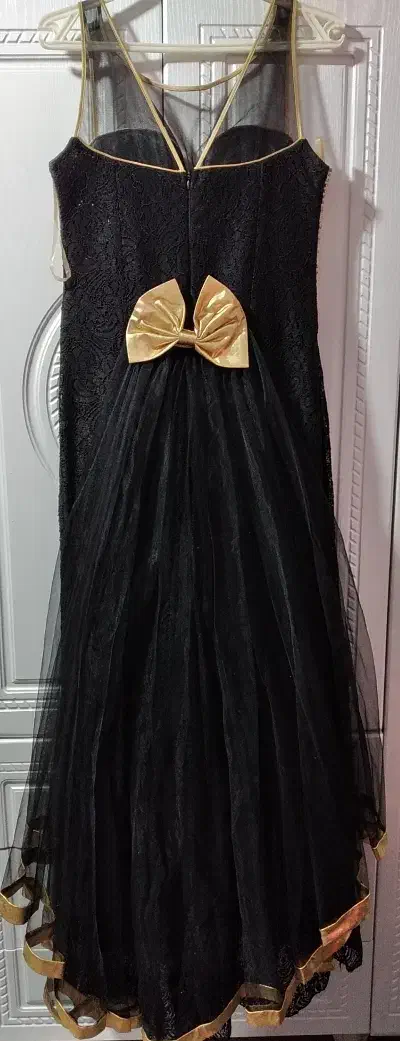 لباس مجلسی|لباس|کرمان, |دیوار