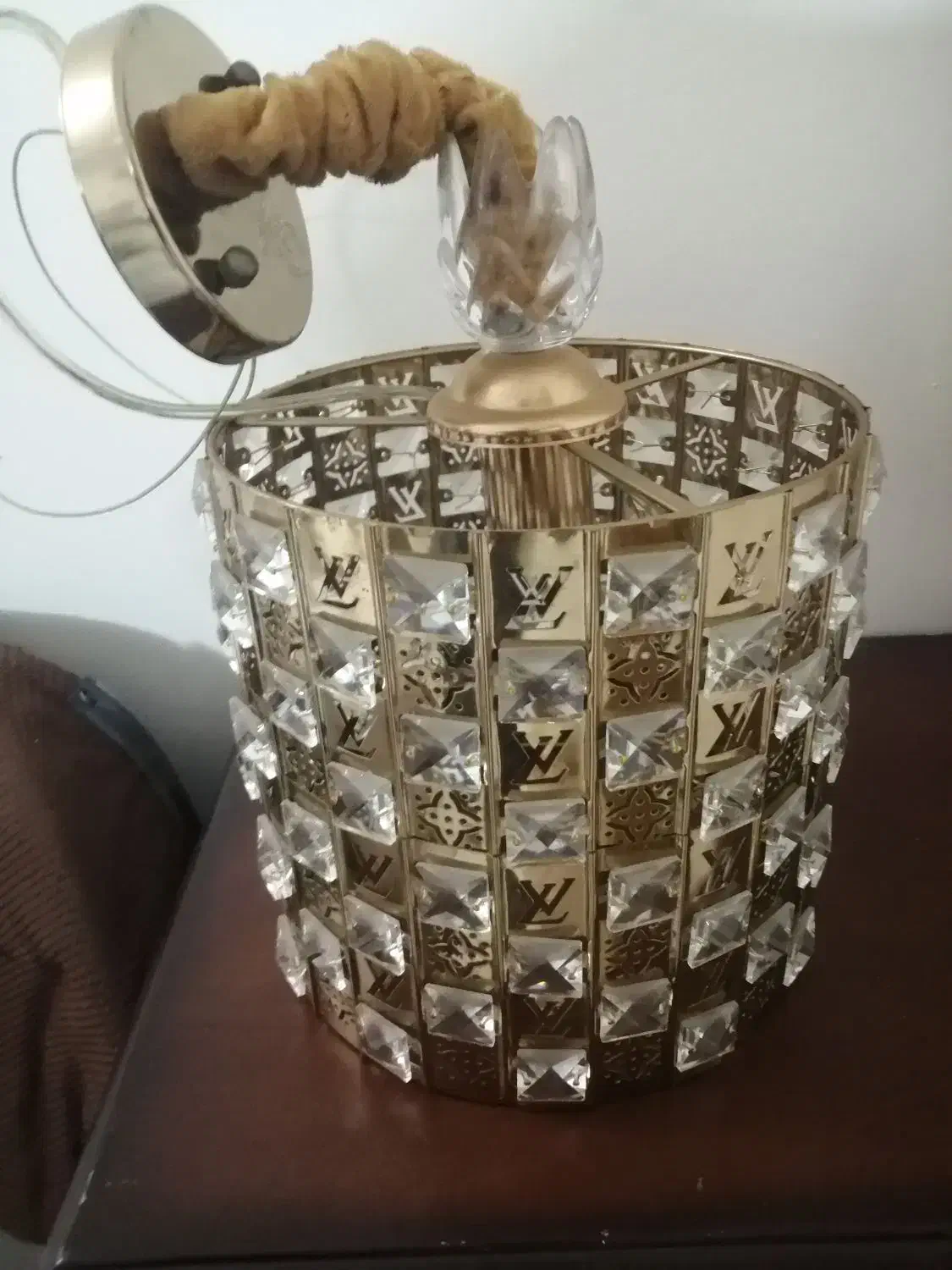 چراغ آویز|لوستر و چراغ آویز|مشهد, بهارستان|دیوار