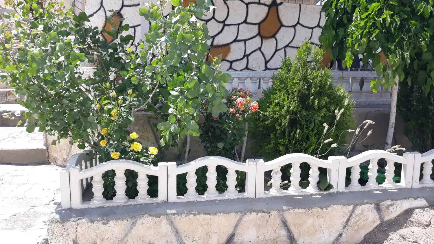 ویلای ۶۰۰متر هرزنق|فروش خانه و ویلا|صوفیان, |دیوار