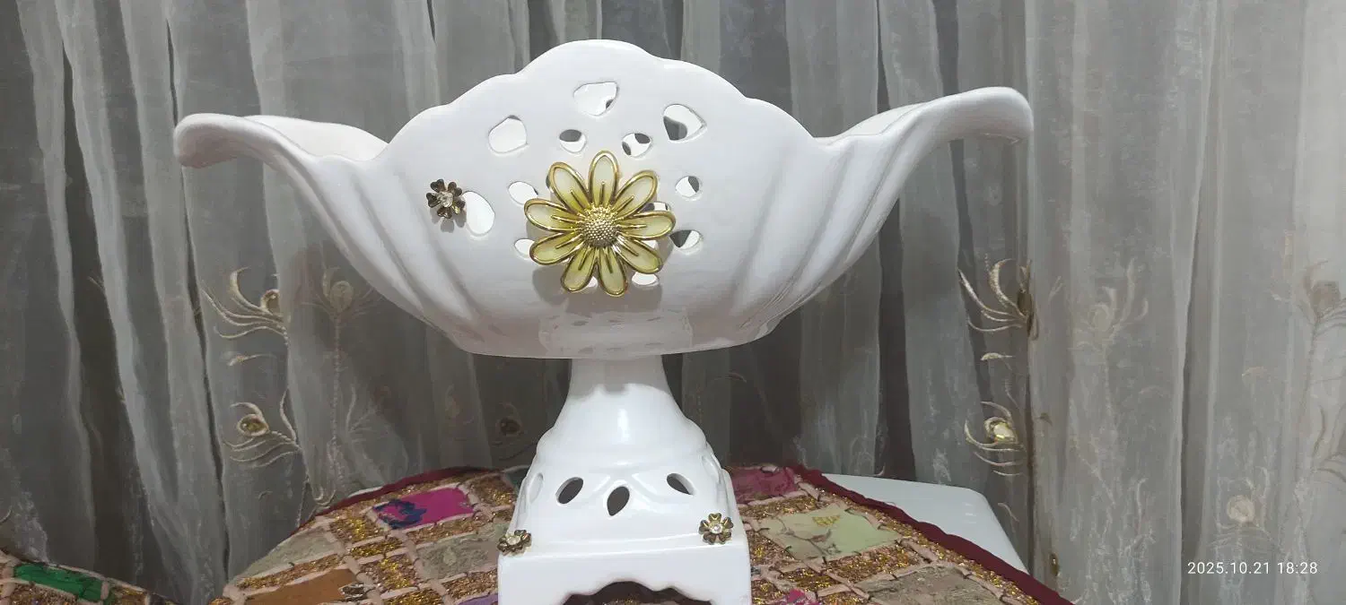 میوه خوری بزرگ سرامیکی|ظروف سرو و پذیرایی|سنندج, |دیوار