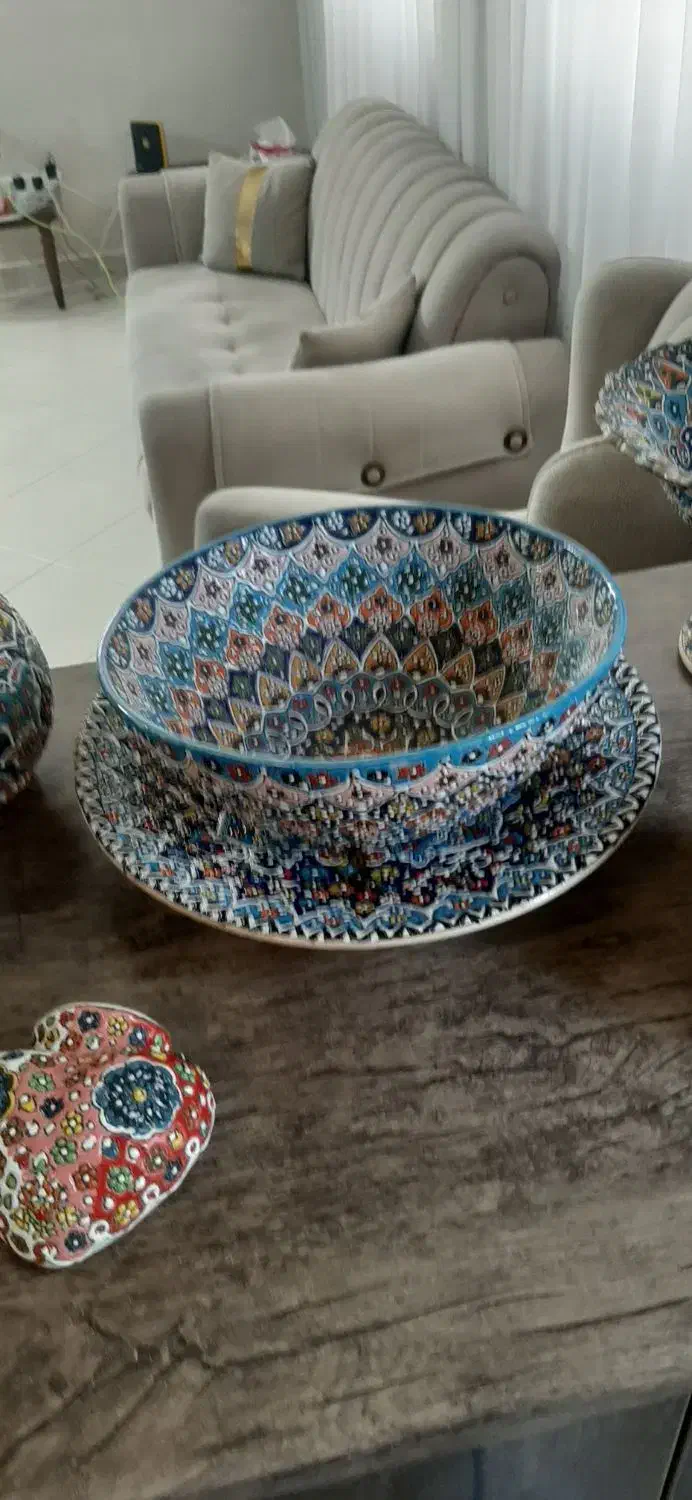 دیس بشقاب قدیمی و ظروف مینا کاری|صنایع دستی و سایر لوازم تزئینی|ری, فیروزآبادی|دیوار