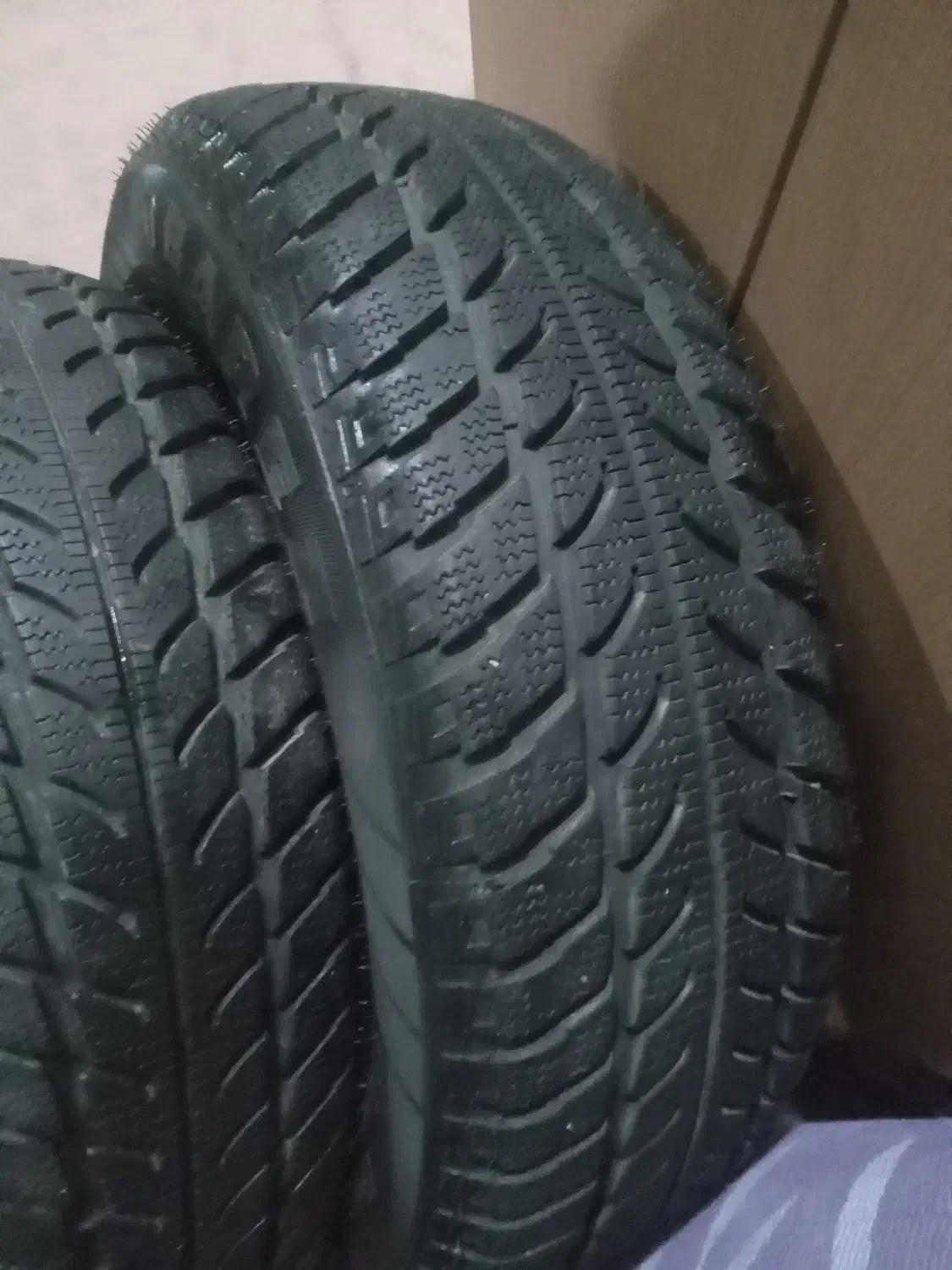 لاستیک رینگ ۱۵ بارز|قطعات یدکی و لوازم جانبی|رشت, فرزانه|دیوار