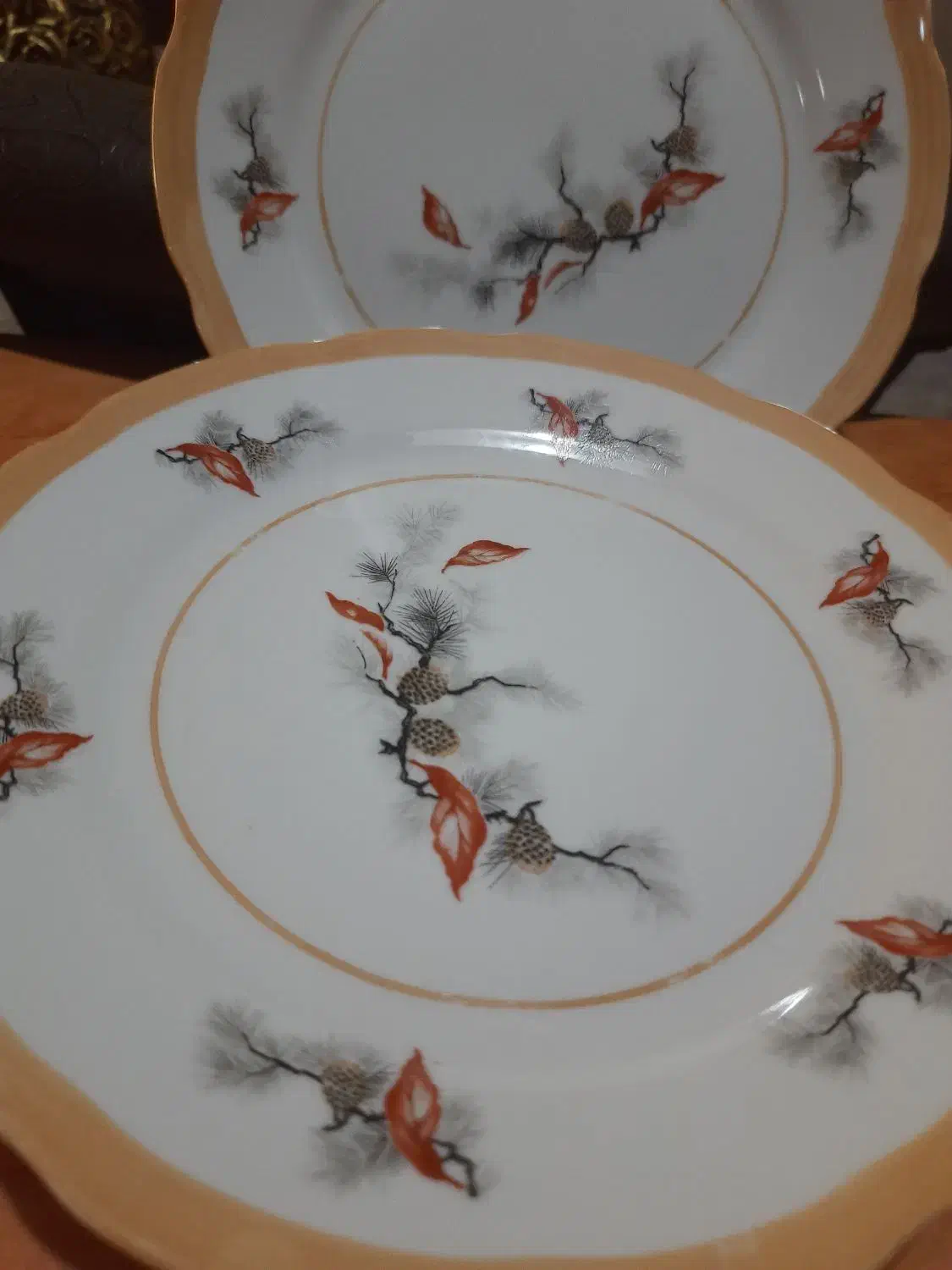 مقداری وسایل منزل گچساران|ظروف سرو و پذیرایی|دوگنبدان, |دیوار