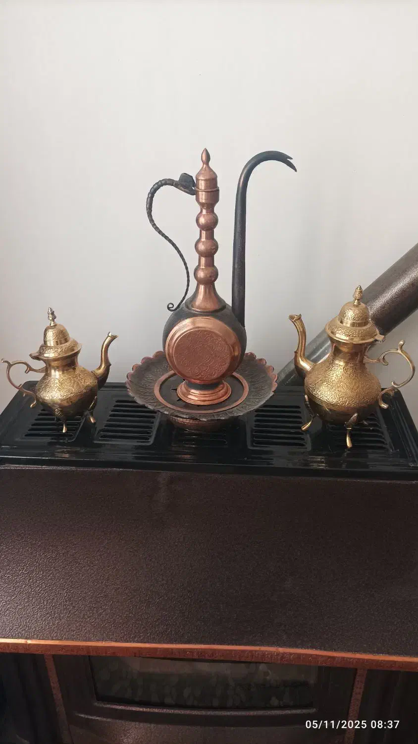 دکوری برنزی|قوری، کتری، قهوه‌ساز دستی|خوی, |دیوار