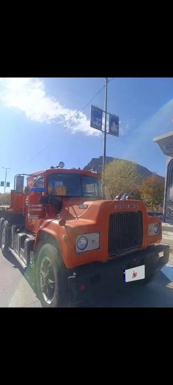 کشنده ماک|خودرو سنگین|اراک, |دیوار