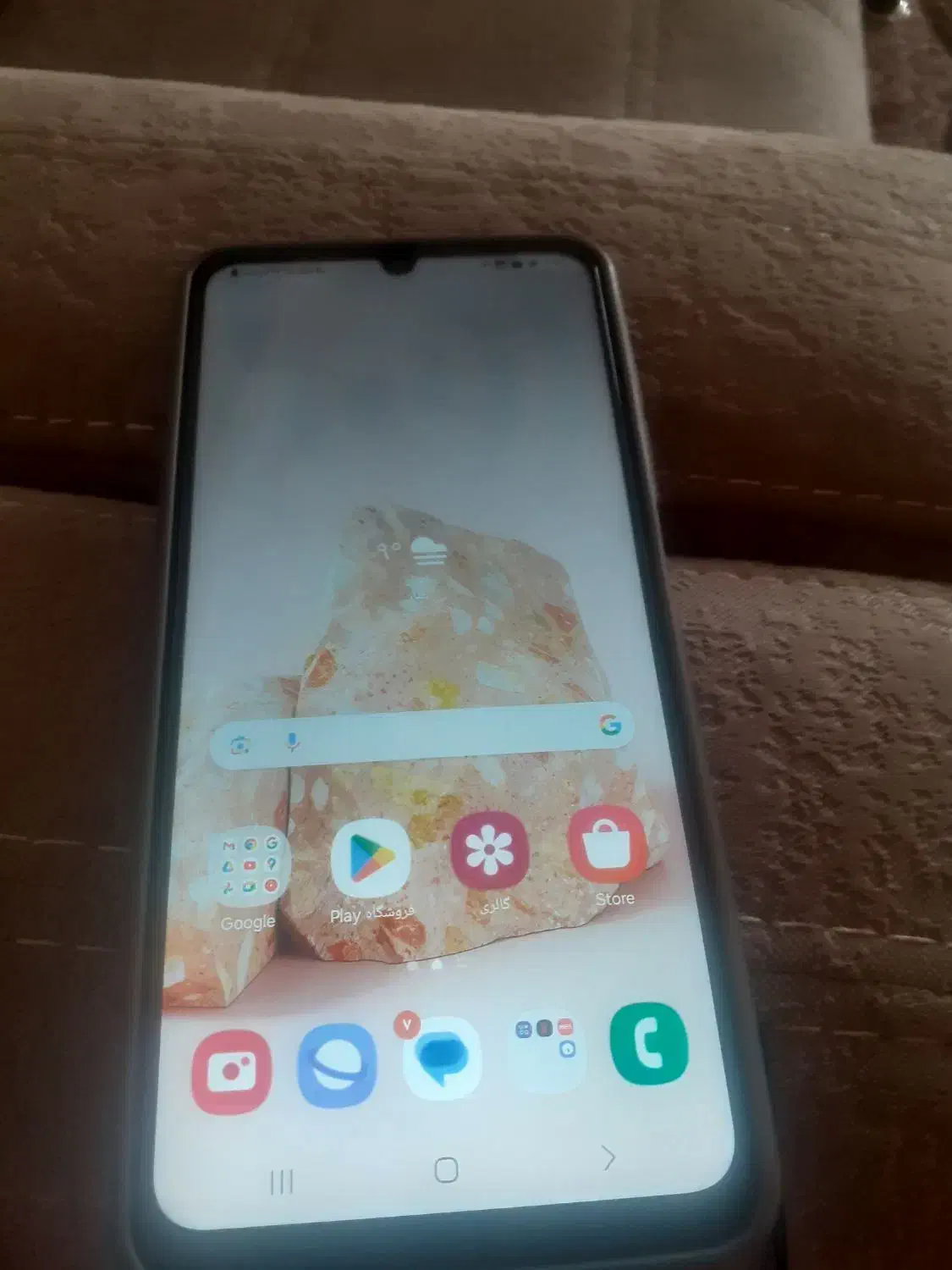 است|موبایل|اصفهان, گلزار|دیوار