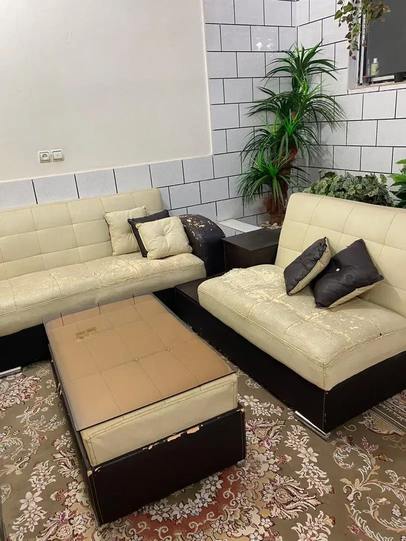 مبلمان چرم|مبلمان خانگی و میز عسلی|دزفول, |دیوار