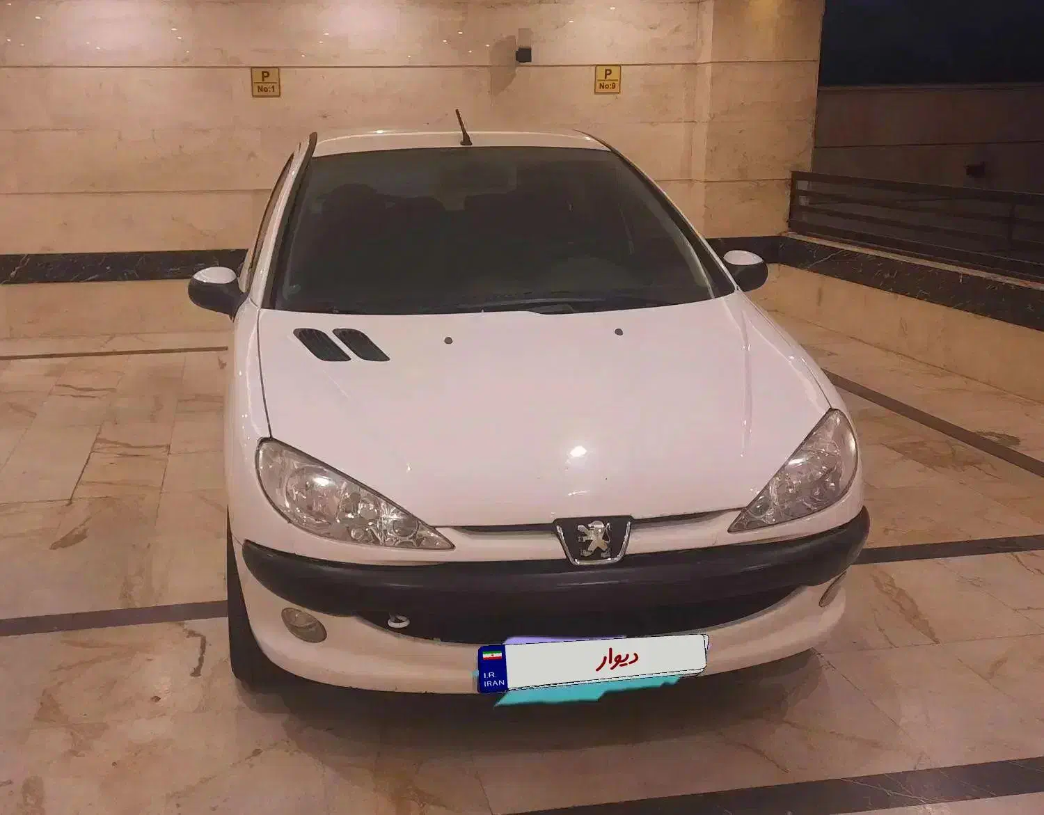 پژو ۲۰۶ تیپ ۵ مدل ۹۶|خودرو سواری و وانت|تهران, صادقیه|دیوار