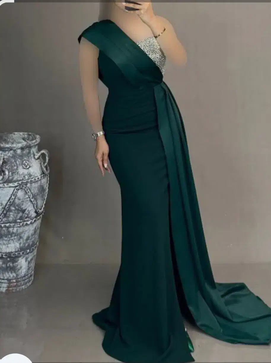 لباس مجلسی زنانه|لباس|باوی, |دیوار