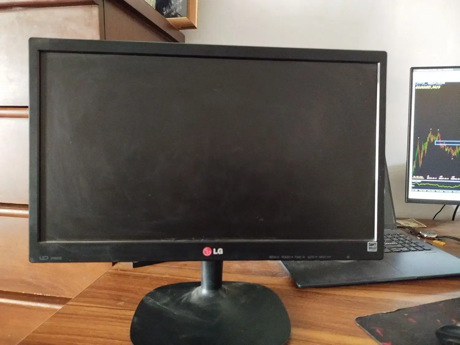 مانیتور ال جی 20 HD|قطعات و لوازم جانبی رایانه|کرج, کوی امامیه|دیوار