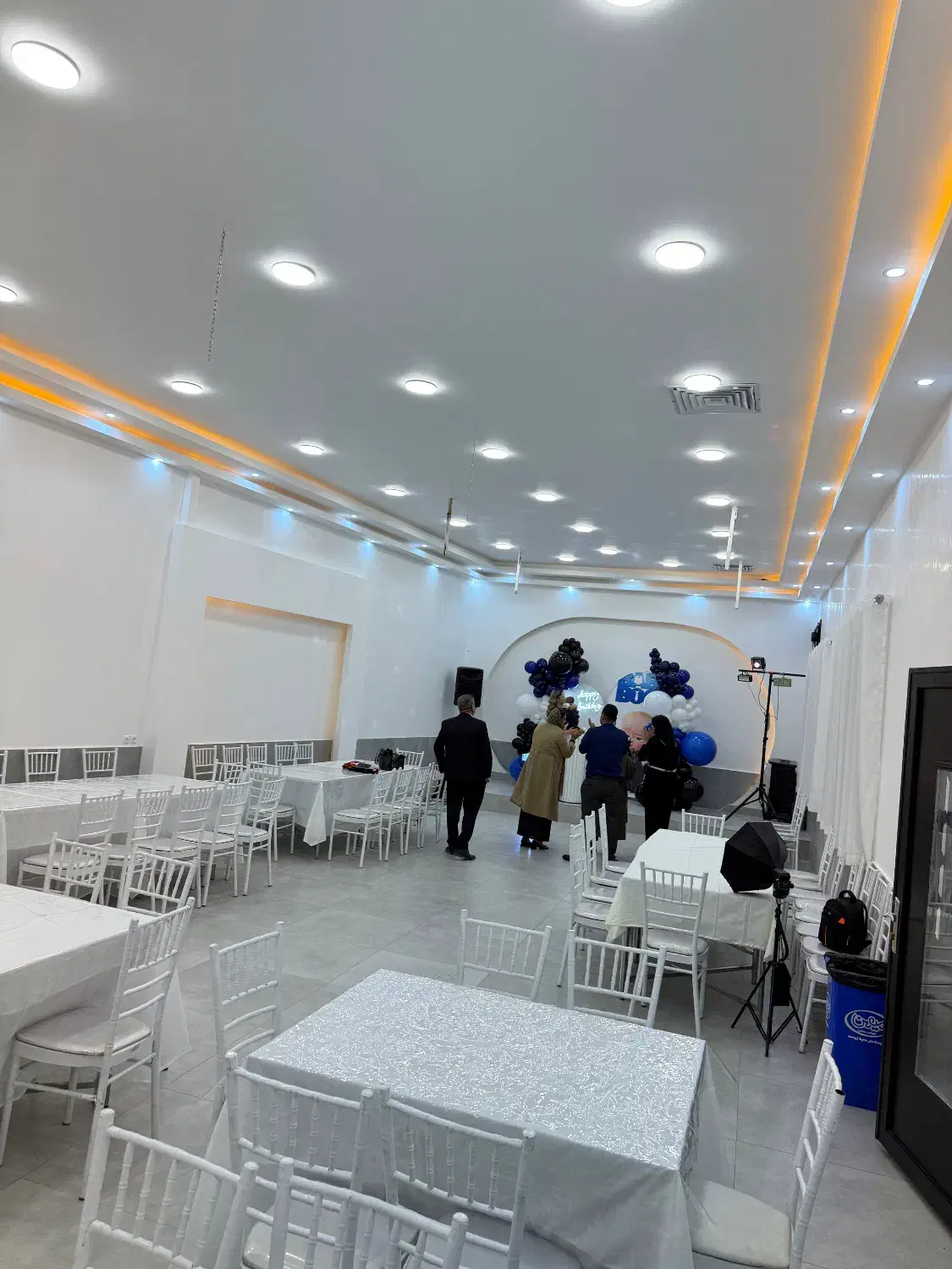 اجاره سالن و باغ برای تولد بله برون دورهمی نامزدی|خدمات پذیرایی، مراسم|قزوین, |دیوار