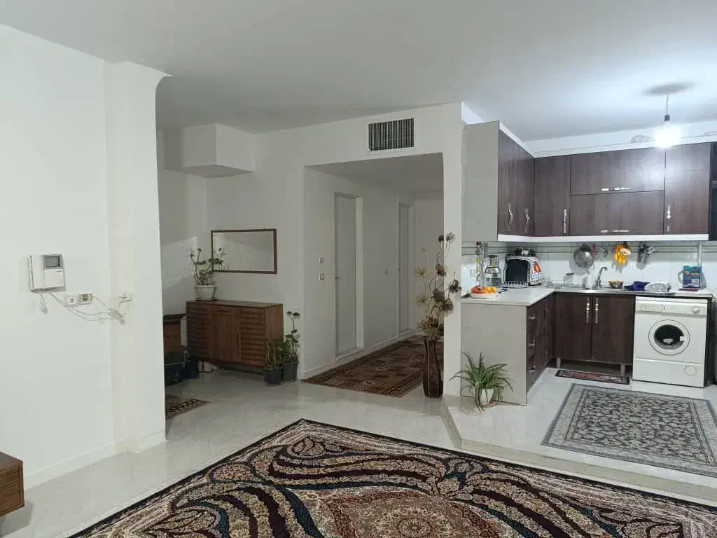 آپارتمان ۸۵ متری،مرکز شهر،بازسازی شده|فروش آپارتمان|هشتگرد, مدرس|دیوار