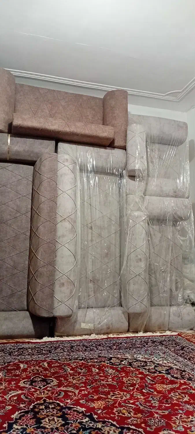 مبلهای راحتی ومیز عسلی زیرقیمت|مبلمان خانگی و میز عسلی|اسفراین, |دیوار