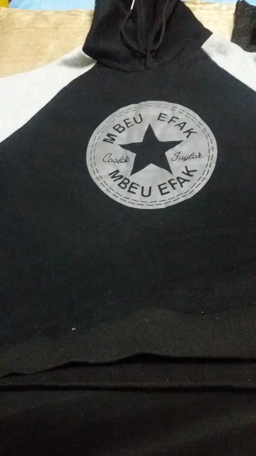 دو عدد سویشرت|لباس|شوشتر, |دیوار