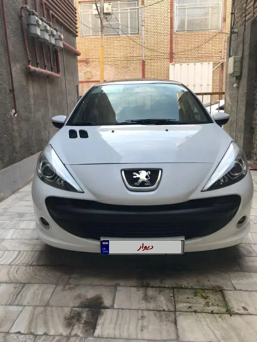 ۲۰۷ پانا ۱۴۰۰|خودرو سواری و وانت|مشهد, دانشجو|دیوار