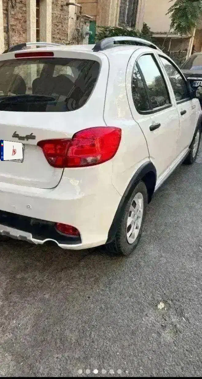 کوئیک  ۱۴۰۱ برج ۱۰|خودرو سواری و وانت|پرند, فاز ۳|دیوار