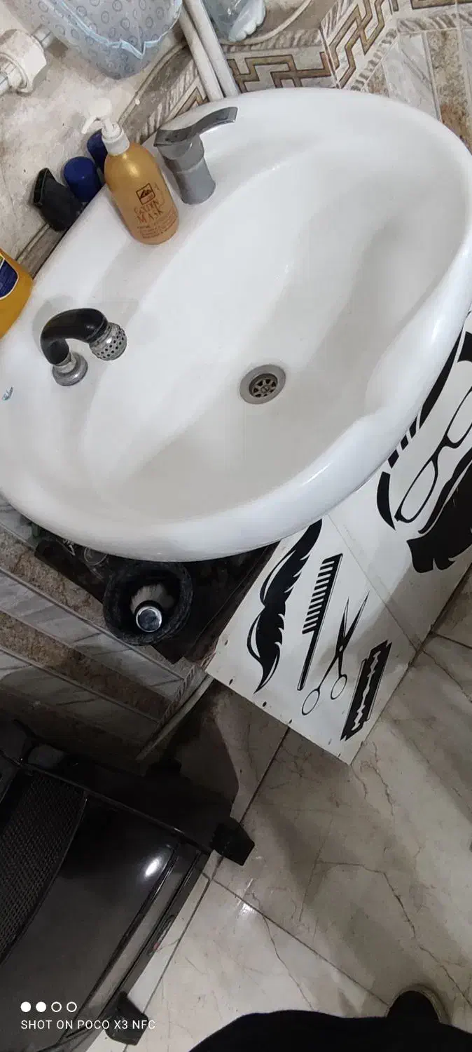 تعدادی دکور ارایشگاه|آرایشگاه و سالن‌های زیبایی|تالش, هشتپر|دیوار