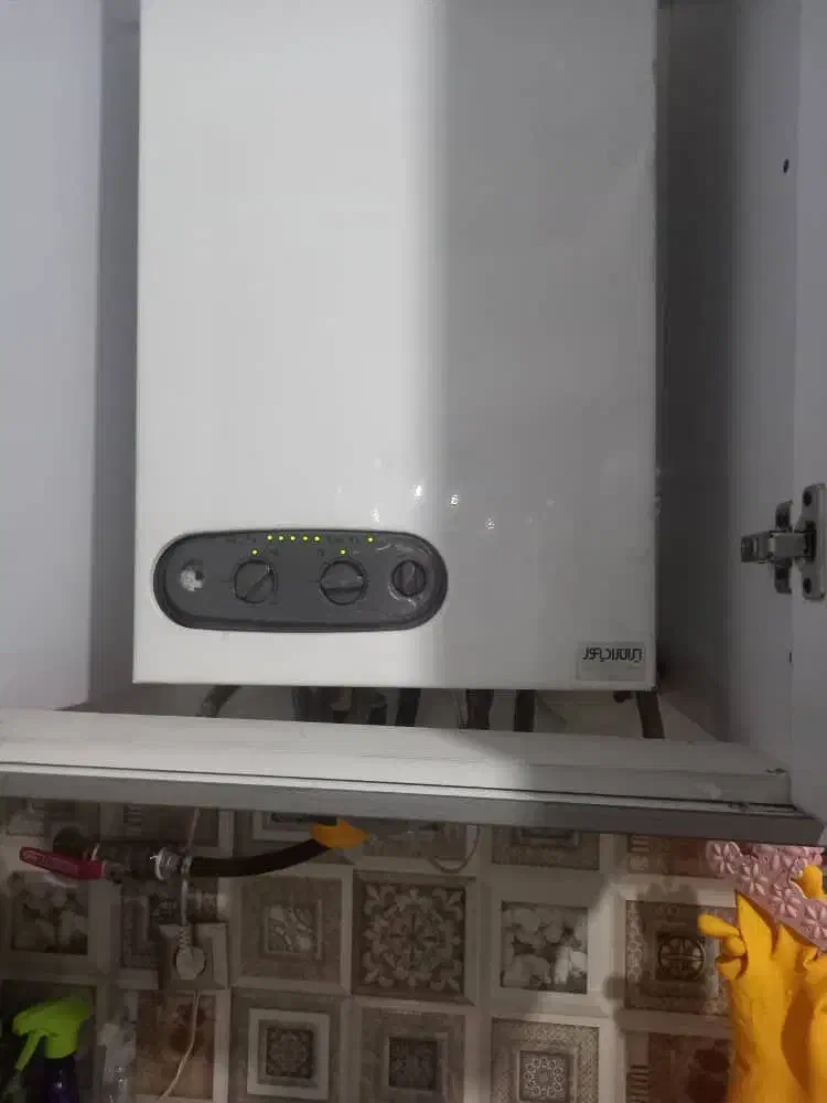 تعمیرات تخصصی انواع پکیج و کولر گازی|خدمات پیشه و مهارت|نسیم‌شهر, |دیوار