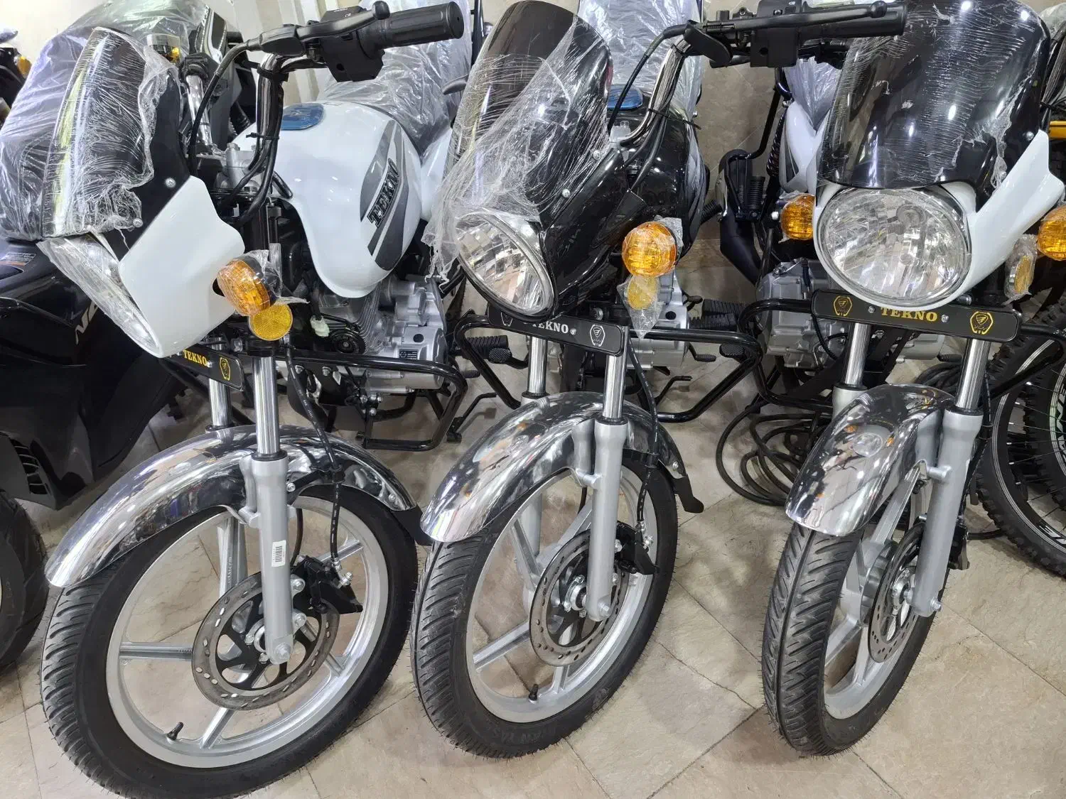 طرح باکسر تمام اقساط|موتورسیکلت|قم, نخودی|دیوار