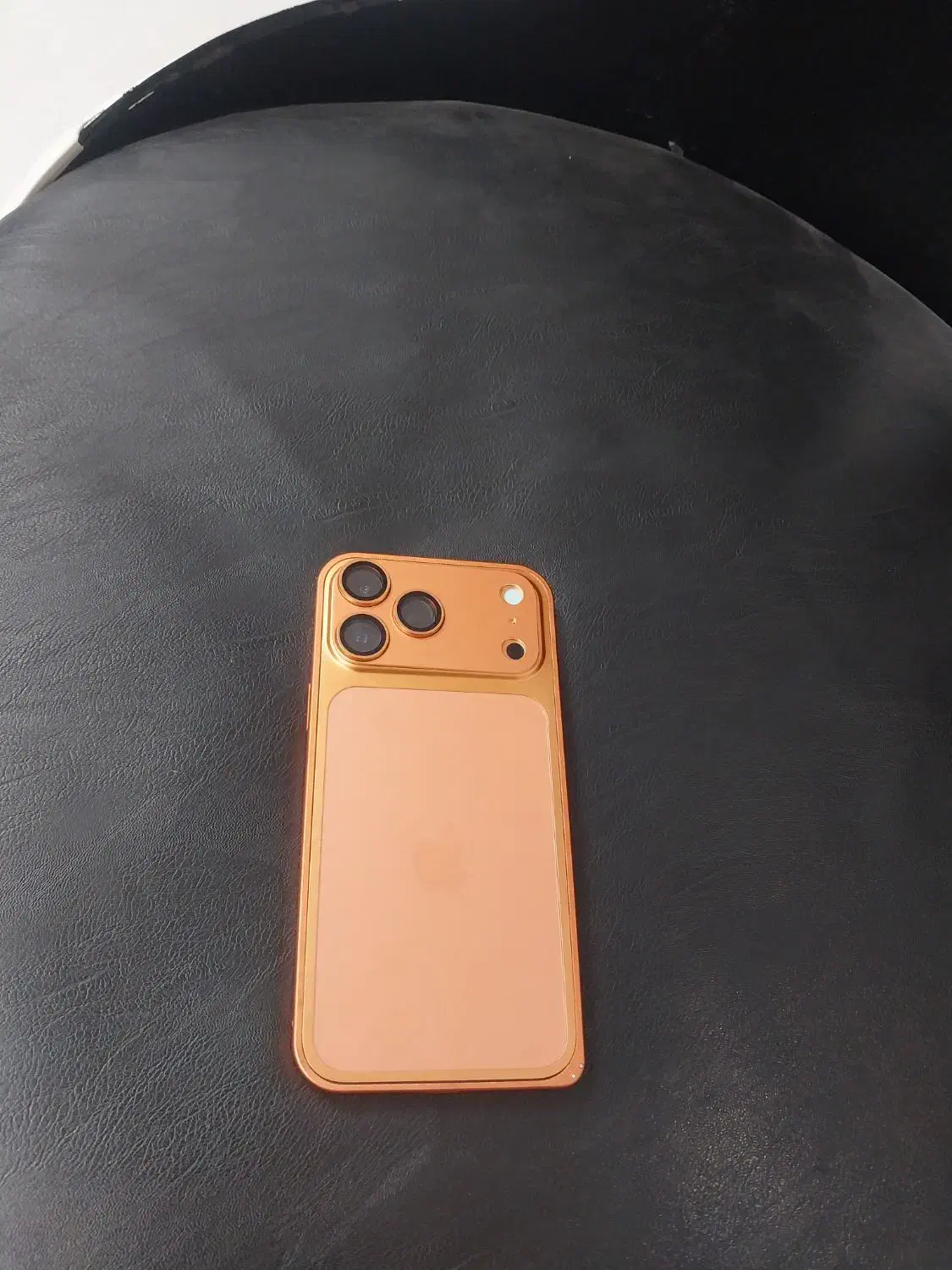 آیفون ۱۳ پرومکس|موبایل|بافت, |دیوار