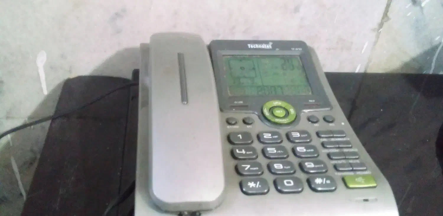 تلفن|تلفن رومیزی|هشتگرد, مدرس|دیوار