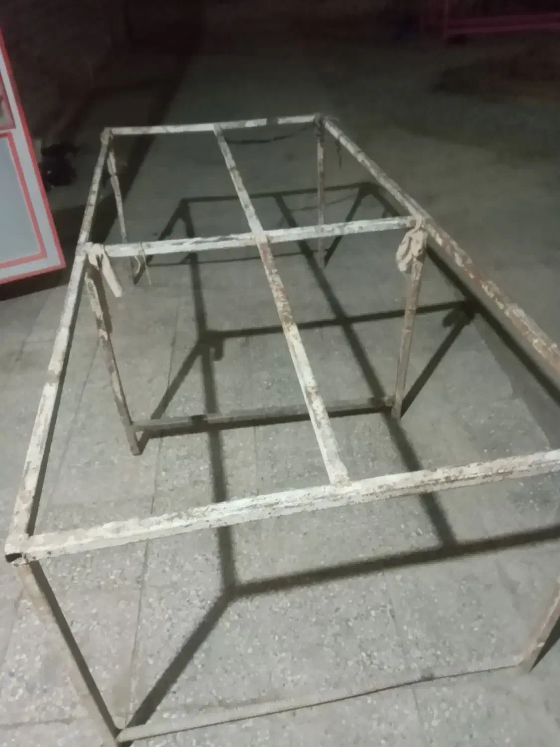 تخت آهنی|تخت و سرویس خواب|زابل, |دیوار