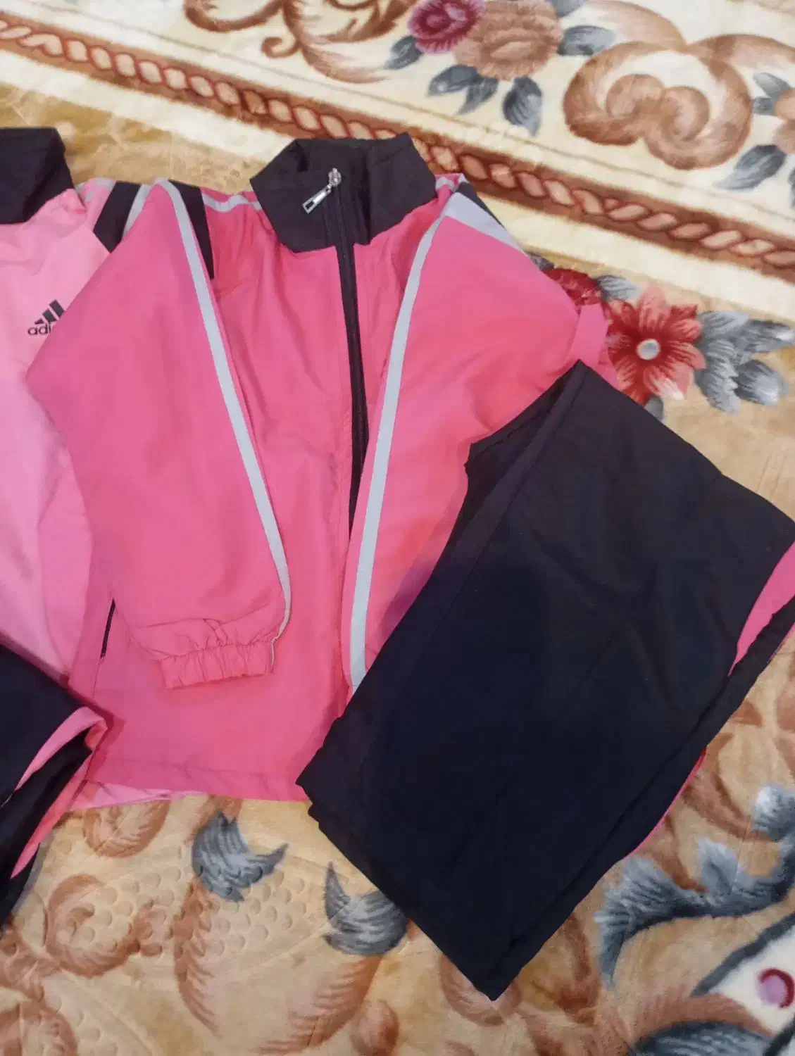 لباس ورزشی|لباس|ازنا, |دیوار