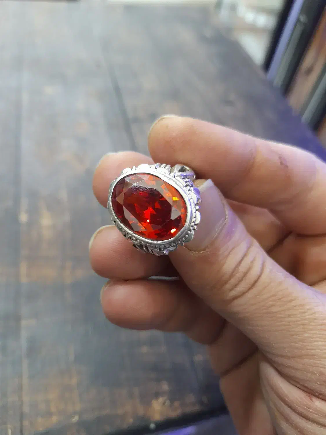 انگشتریاقوت|جواهرات|بروجرد, |دیوار