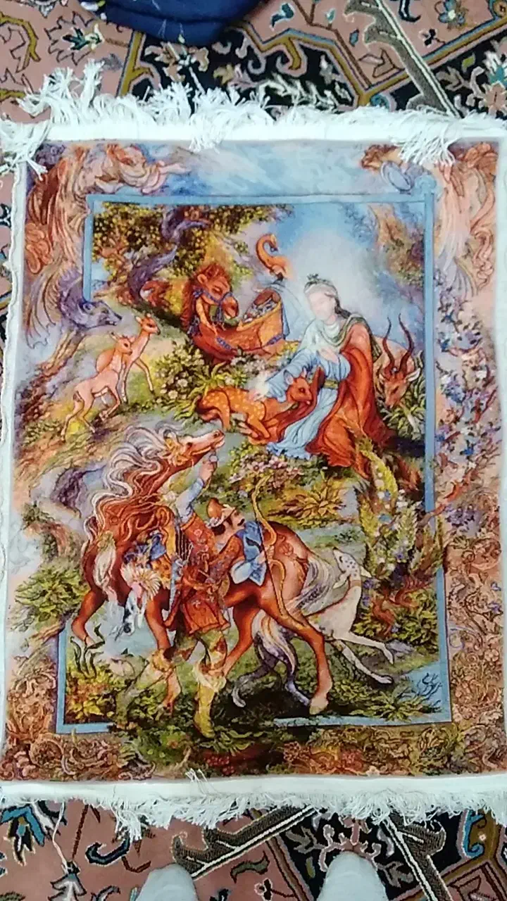 ضامن آهو|تابلو فرش|تهران, شهرک علم و فناوری|دیوار