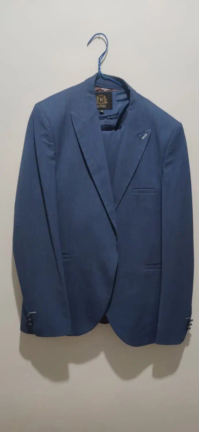 کت و شلوار و لباس مجلسی زنانه و مانتو|لباس|کرج, شاهینویلا|دیوار