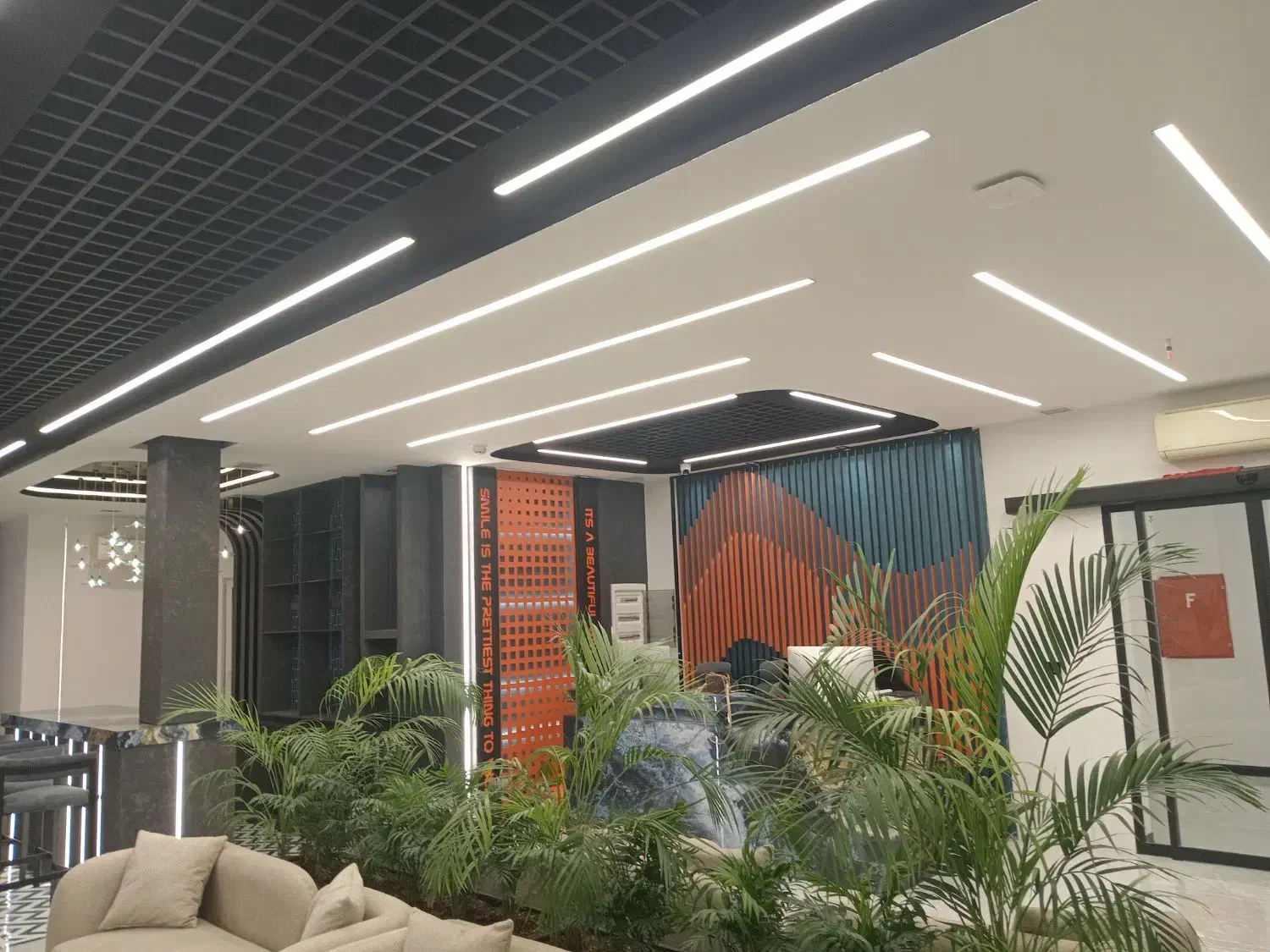 نیروی نصاب چراغ خطی|استخدام صنعتی، فنی، مهندسی|قم, یزدان‌شهر|دیوار