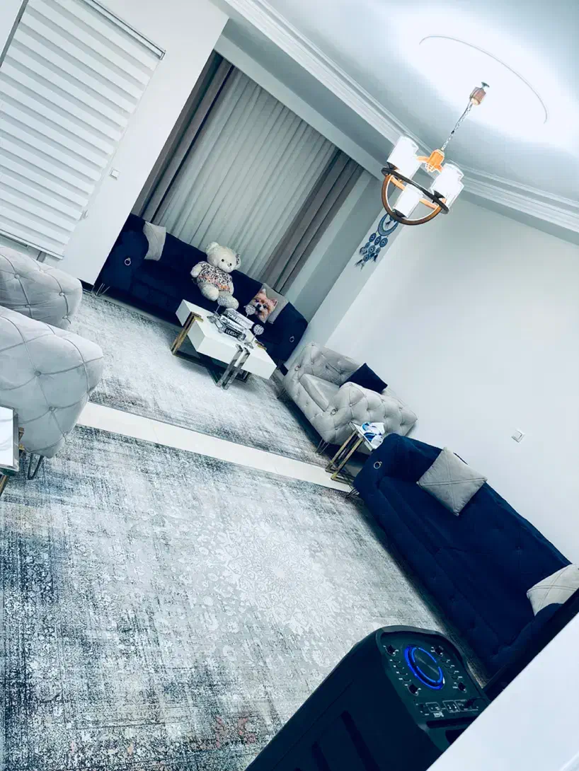 یه جفت فرش ۶ متری ۱۲۰۰ شانه یه دست مبل چستر ۷ نفره|مبلمان خانگی و میز عسلی|شهریار, شهریار|دیوار