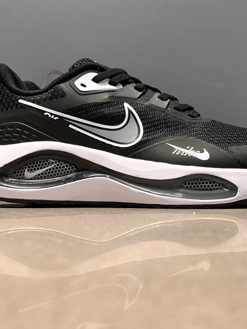 کتونی نایک وینفلو رنگ مشکی|کیف، کفش، کمربند|تهران, باشگاه نفت|دیوار