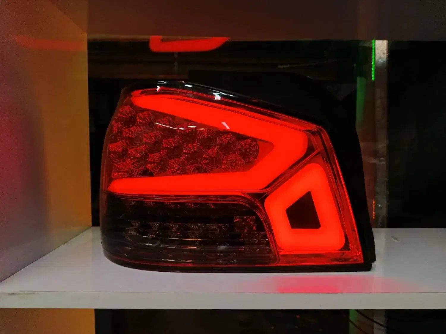 فروش فوری همراه با تخفیف و چکی چراغ های خطر اسپرت|قطعات یدکی و لوازم جانبی|اصفهان, شاه پسند|دیوار