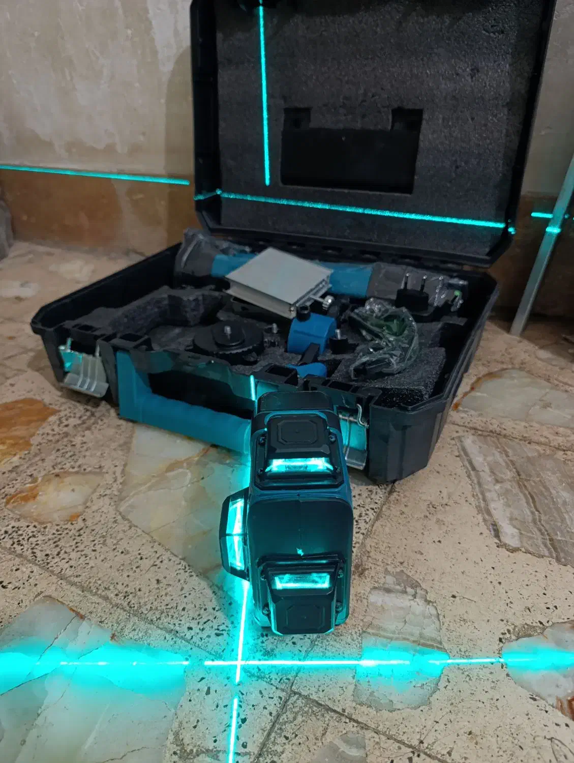 تراز لیزری ماکیتا 16خط|ابزارآلات|مرودشت, ژیان|دیوار