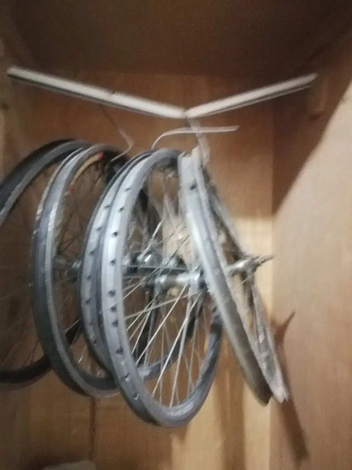 طوقه 20 عقب و جلو  یکی هم طوقه 16 جلو|دوچرخه، اسکیت، اسکوتر|قم, علی آباد سعدگان|دیوار