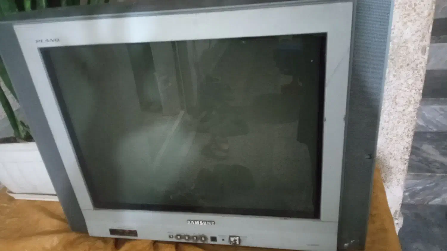 تلویزیون 24 اینچ سامسونگ صفحه تخت|تلویزیون و پروژکتور|گرگان, |دیوار