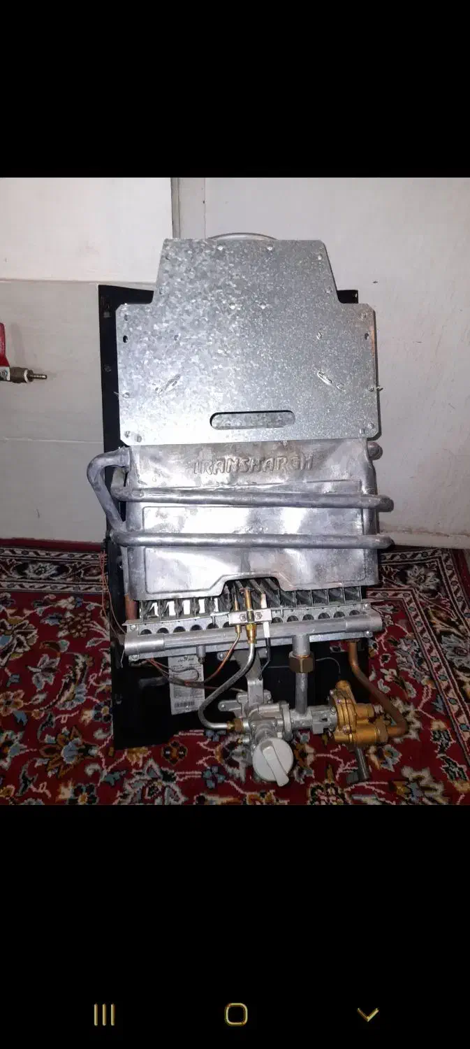 یک دستگاه آبگرمکن ایران شرق|آبگرمکن، پکیج، شوفاژ|محمدشهر, همایون ویلا|دیوار