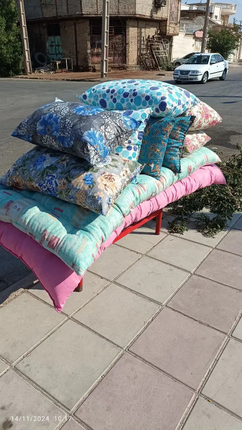 ندافی سعید|رختخواب، بالش، پتو|خرمشهر, |دیوار